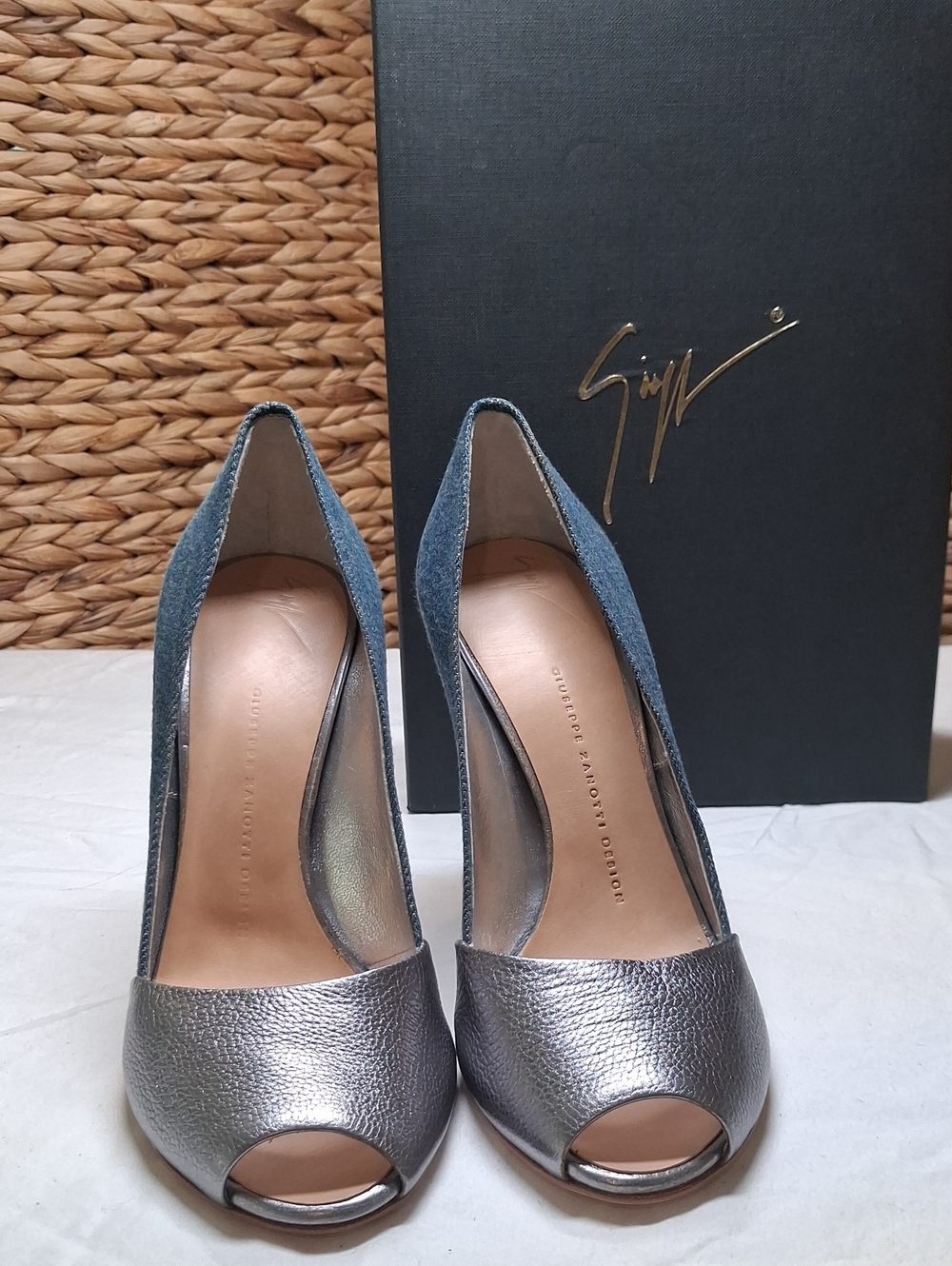 Giuseppe Zanotti Pewter Metallic Peep-Toe Pumps